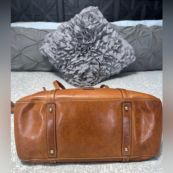 Dooney & Bourke Tan Shoulder Bag - Picture 5 of 12